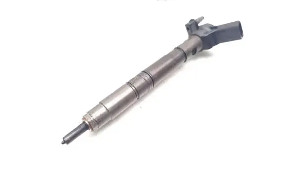 Audi A4 S4 B8 8K Fuel injector 03L130277 0445116030