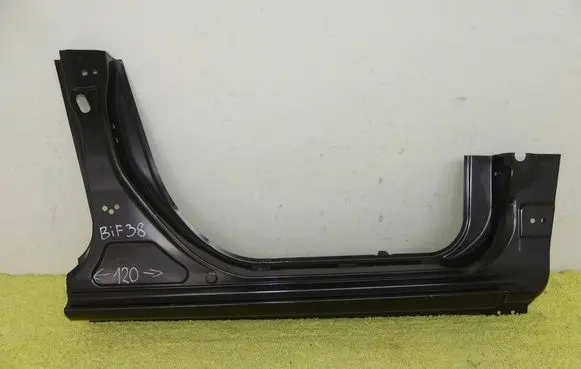 Mazda 3 I Front door card panel trim