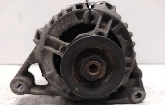 Audi A4 S4 B5 8D Generator/alternator 0123310022 058903016