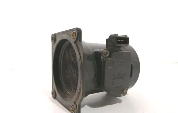 Audi A6 S6 C5 4B Mass air flow meter 078133471C AFH7008C