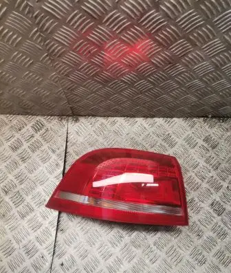 Volkswagen PASSAT B7 Rear/tail lights 2sk01074601
