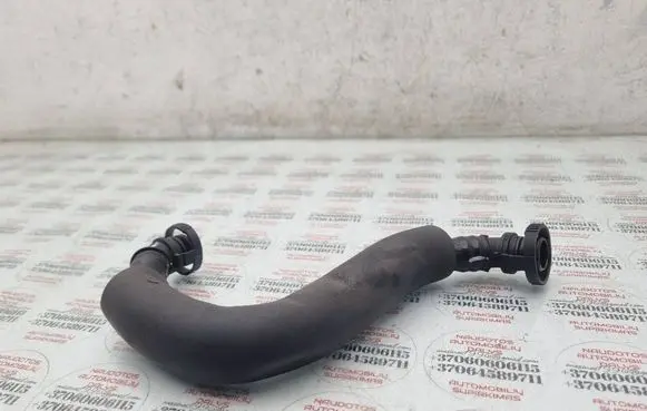 Audi A4 S4 B8 8K Breather/breather pipe/hose 06J103221