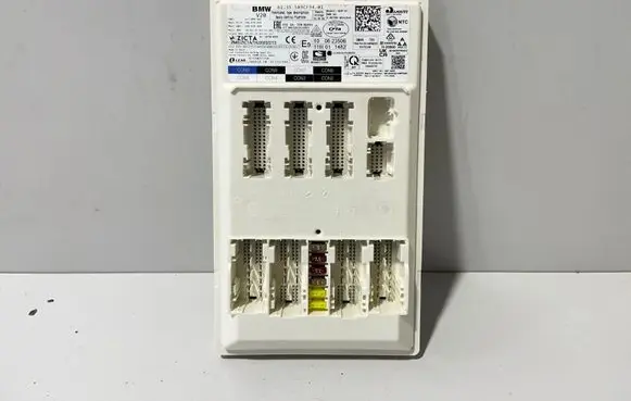 BMW X7 G07 Central body control module 5A9CF94 5B8E989