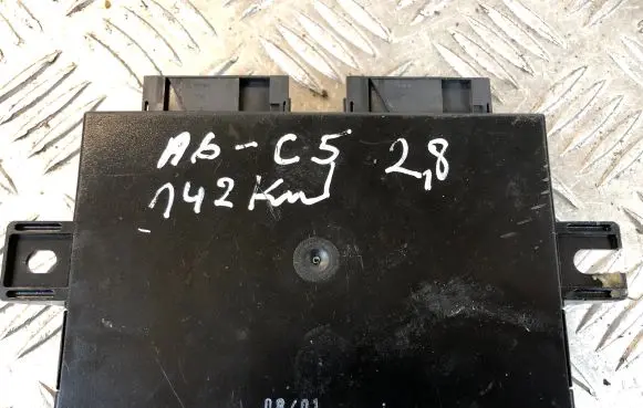 Audi A6 S6 C5 4B Parking PDC control unit/module 375020719C02