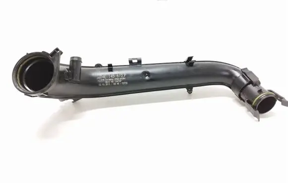 Audi A3 S3 8V Intercooler hose/pipe 04E145673P 4012472P