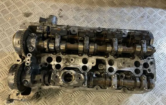 BMW M6 Engine head 7603471