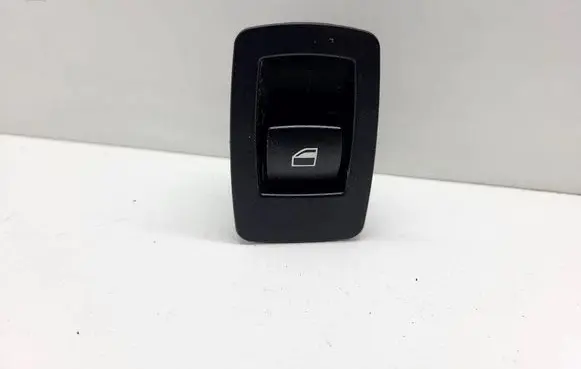 BMW 1 E81 E87 Electric window control switch 6945874