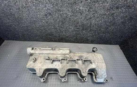 Rocker cam cover