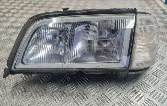 Mercedes-Benz C W202 Headlight/headlamp A2028261180