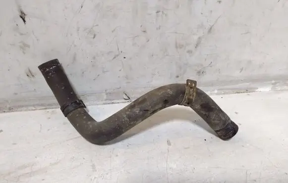 Volvo V50 Engine coolant pipe/hose
