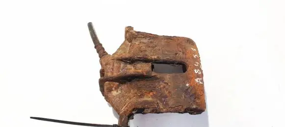 Citroen Berlingo Front brake caliper