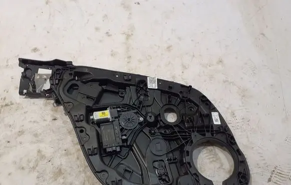 Volvo S60 Rear window lifting mechanism without motor 31675056
