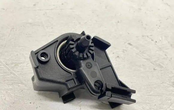 Audi A6 S6 C6 4F Engine bonnet (hood) release handle 4F1823633B