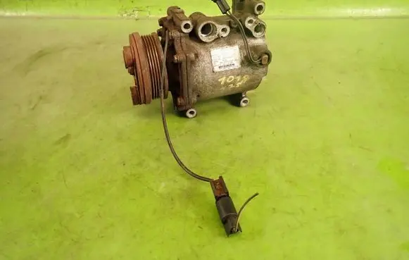 Mitsubishi Lancer Air conditioning (A/C) compressor (pump)