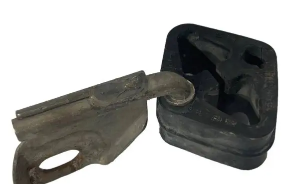 BMW 3 E90 E91 Muffler mount bracket/holder 7534092