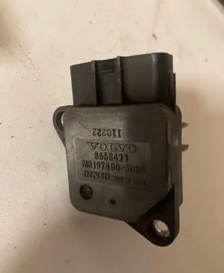 Volvo XC90 Mass air flow meter 8658471