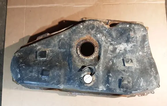 Toyota Corolla E120 E130 Fuel tank 