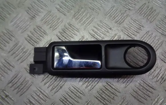 Volkswagen PASSAT B5 Rear door interior handle trim 