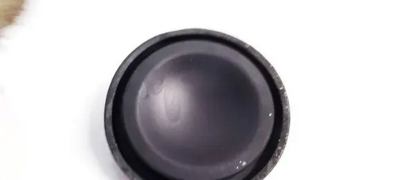 Skoda Octavia Mk2 (1Z) Headlight/headlamp dust cover 