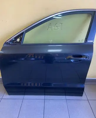 KIA Niro Front door