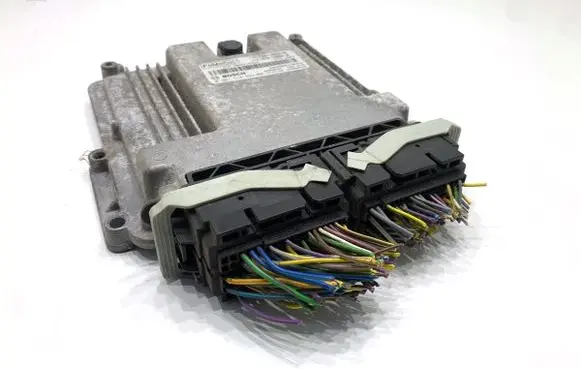 Ford Escape III Engine control unit/module ECU HJ5A12A650HA