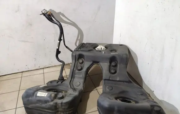 Porsche Panamera (970) Fuel tank 97020101348 97020142103
