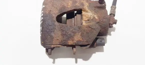 Volkswagen Golf IV Front brake caliper