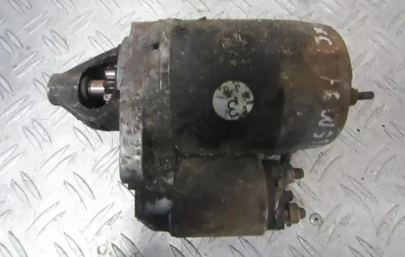 Mazda 121 Starter motor m3t33081