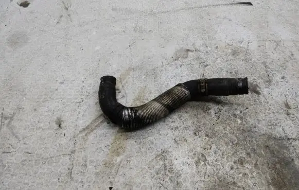 Chevrolet Captiva Engine coolant pipe/hose