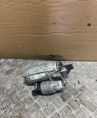 Opel Combo E Starter motor 9832577880