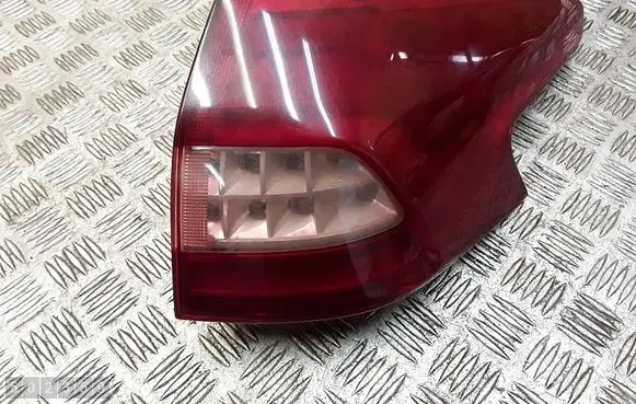 Citroen C5 Rear/tail lights 9681074080