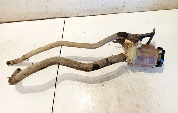 Toyota Hilux (AN10, AN20, AN30) Power steering fluid tank/reservoir