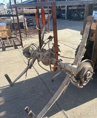Ford Explorer Rear axle beam