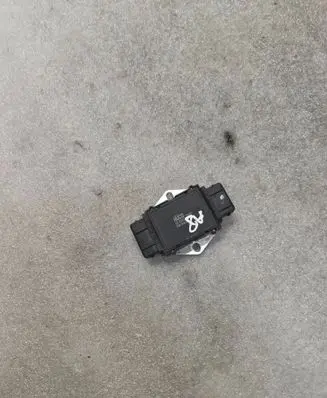 Audi A8 S8 D2 4D Ignition amplifier control unit 