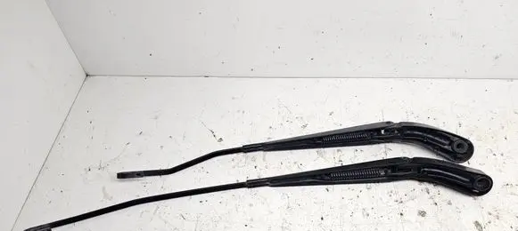 Volvo S80 Front wiper blade arm 9484619 09484613
