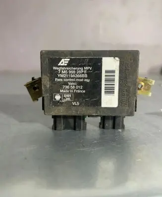 Volkswagen Sharan Immobilizer control unit/module 7M5953257F 73658012 YM2119A366BB