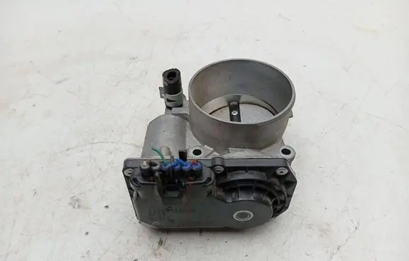 Lexus RX 450H Throttle valve 2203031090