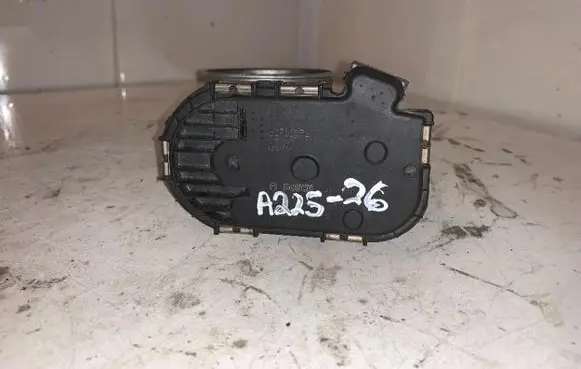 Volvo V50 Throttle valve 30711552 A22526