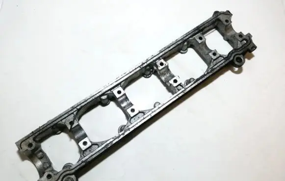 Citroen C5 Camshaft 9630377610