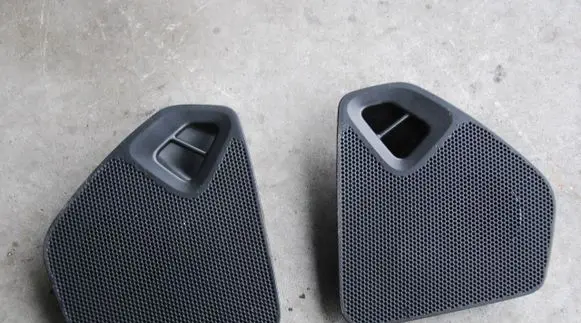 Citroen C4 Cactus High frequency speaker in the rear doors 