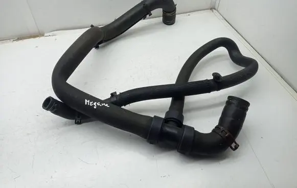Renault Megane III Engine coolant pipe/hose
