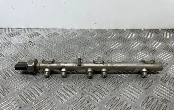 BMW 3 E90 E91 Fuel main line pipe 7562474 13537562474