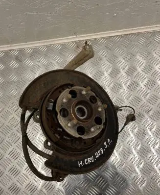 Honda CR-V Rear wheel hub