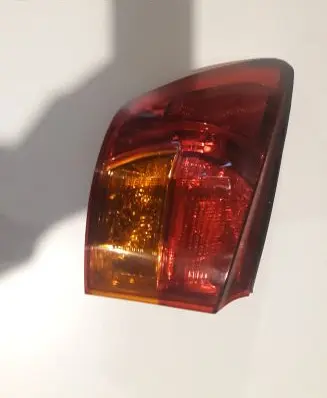 Lexus IS 220D-250-350 Rear/tail lights