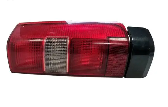 Volvo S70 V70 V70 XC Rear/tail lights 3512427 3512425