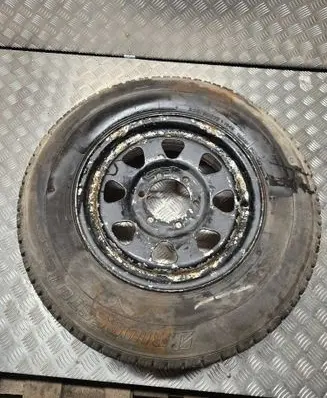 Nissan Terrano R16 spare wheel 