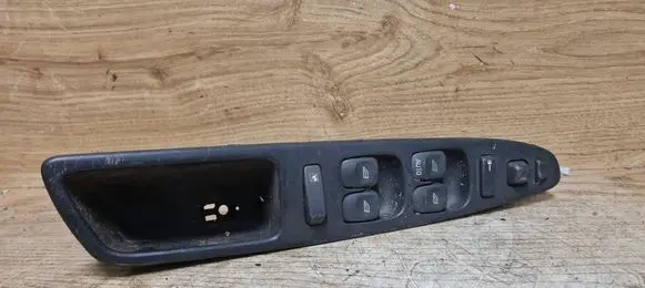 Volvo S40, V40 Electric window control switch