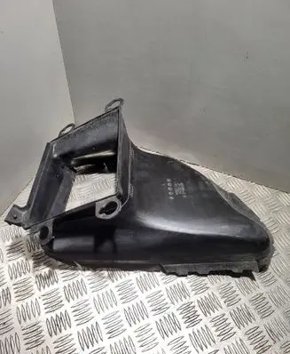 Audi Q7 4M Air intake duct part 604920AC