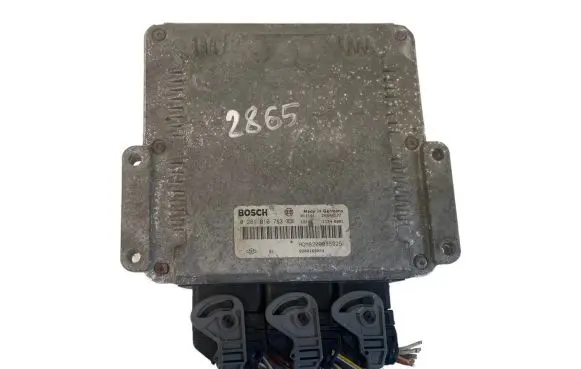 Renault Master III Engine control unit/module 8200189093 28SA5572 0281010783