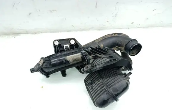 Audi Q5 SQ5 8R Intake resonator